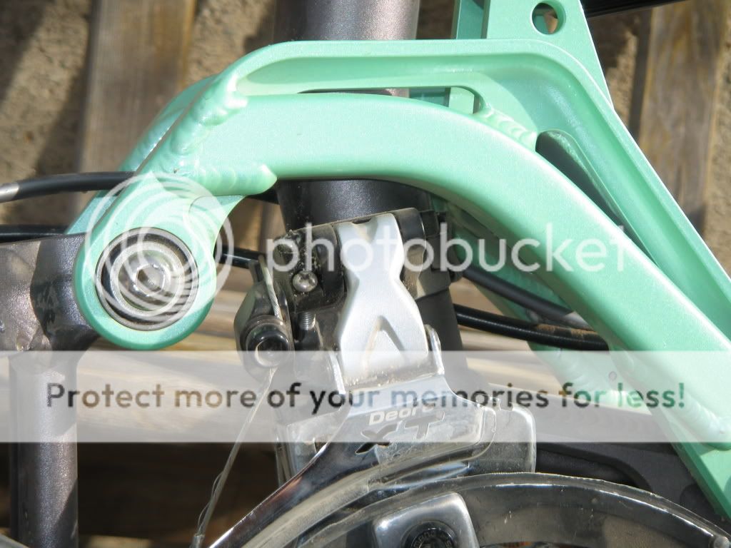 Top vs. Bottom Swing front derailleur